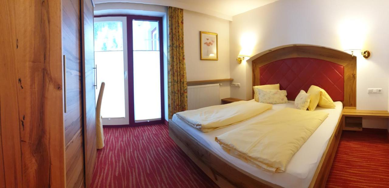 Alpenrose Hotel-Garni Gerlos Room photo